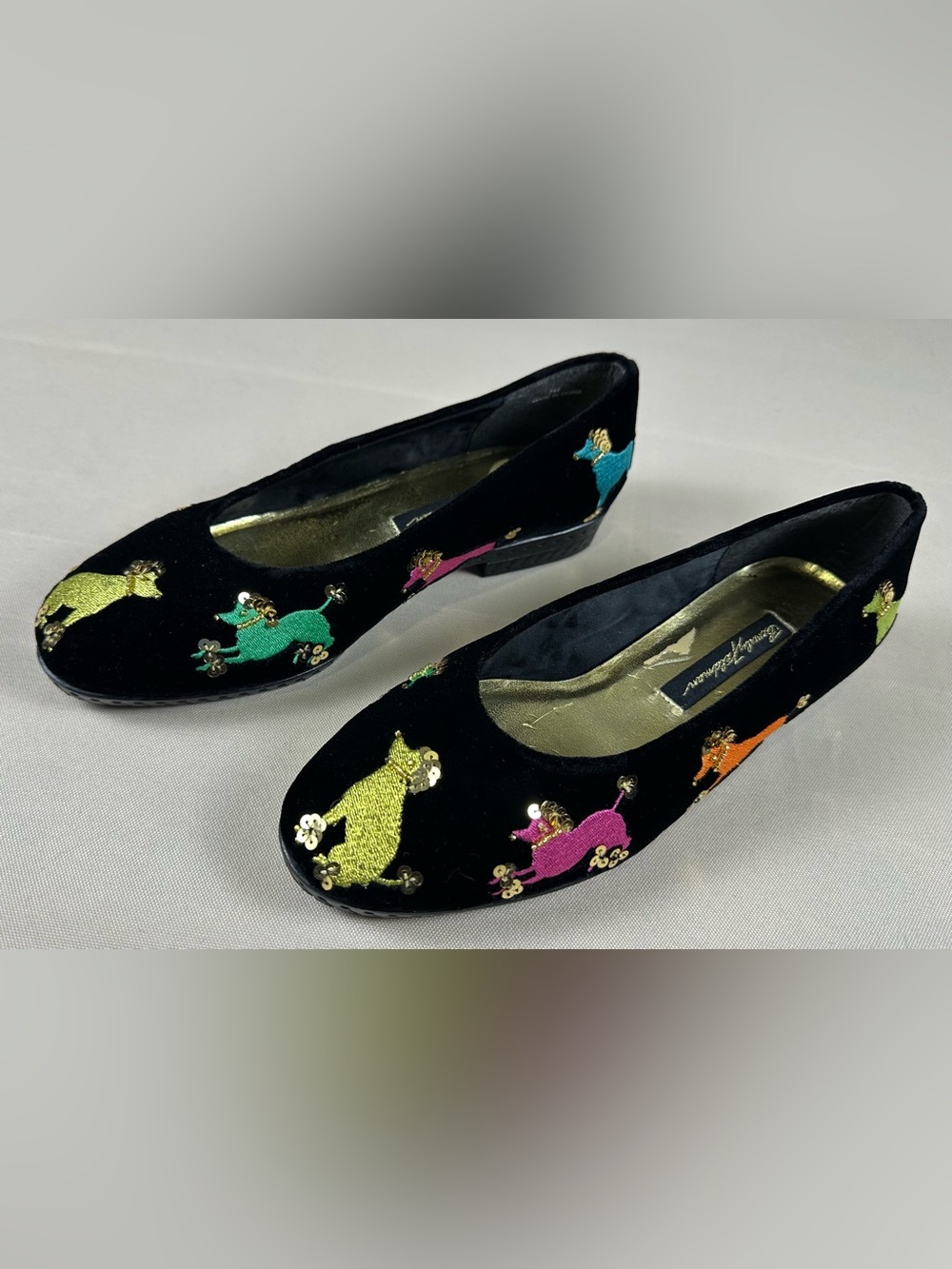 Vintage Beverly Feldman Poodle Embroidered Black Velvet Flats Size 7M